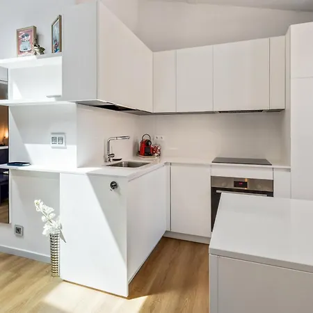 Elegante Appartmento Nel Quadrato D'oro A St Tropez Appartement